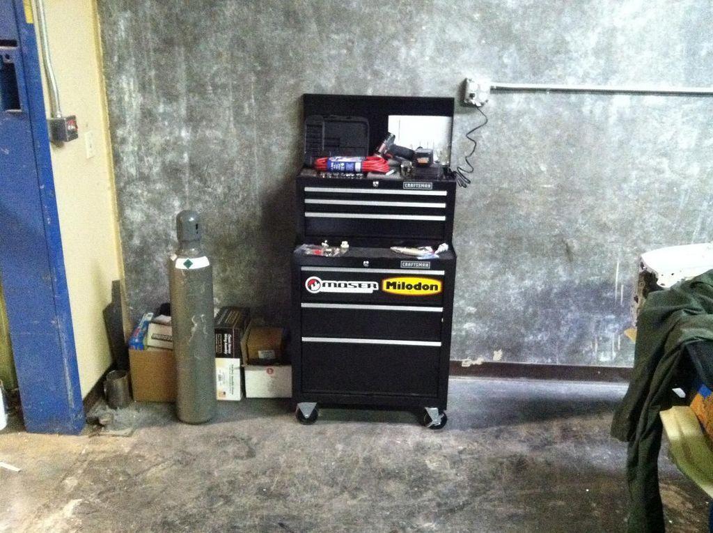 tool box_ re size.JPG